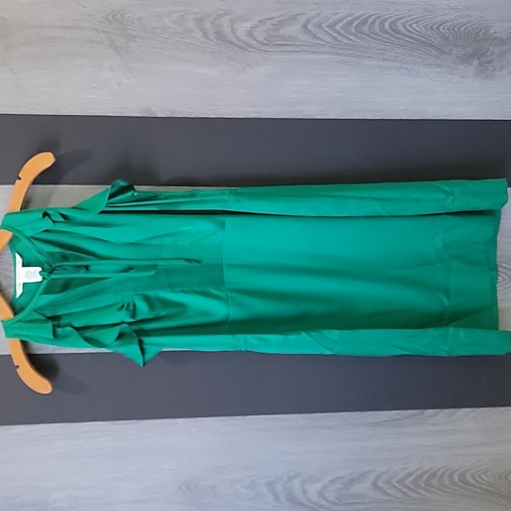 Diane von Furstenberg Silk Ruffle Tie-Neck Dress Emerald Green – Size 2